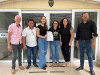 Comissão da Câmara Mirim de Missal visita escolas Municipais para explanar sobre o Projeto   